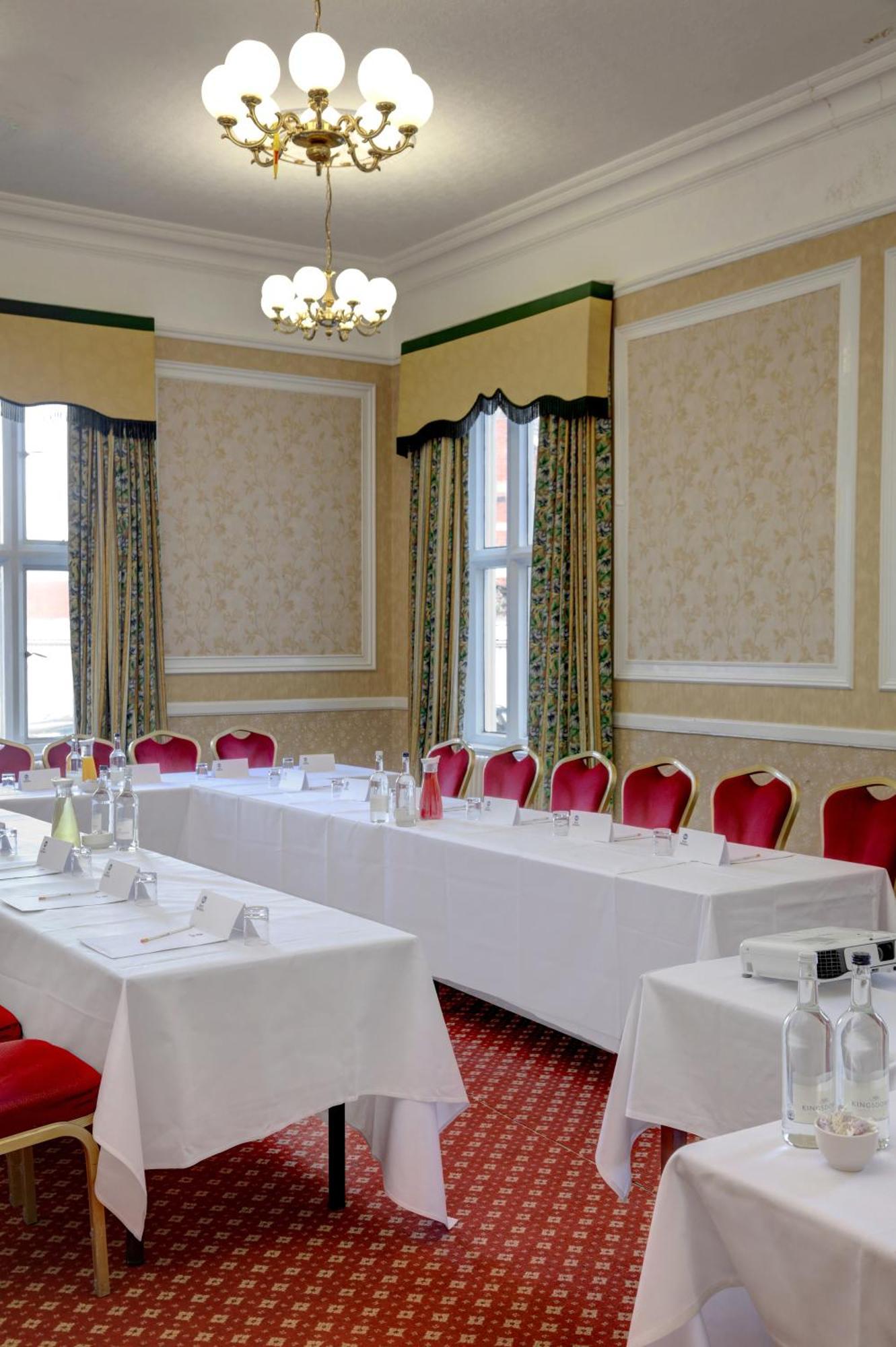 Crewe Arms Hotel Ngoại thất bức ảnh